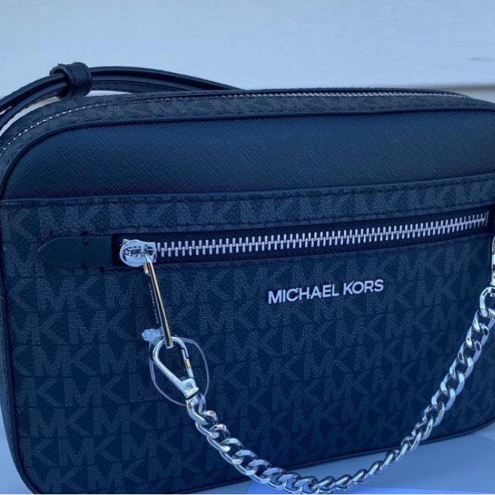 Michael Kors Jet Set Large East West Signature Leather Crossbody
Handbag - Picture 9 of 15